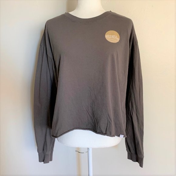 O'Neill Tops - O'Neill Palm Tree Sun Long Sleeve Crop Top
